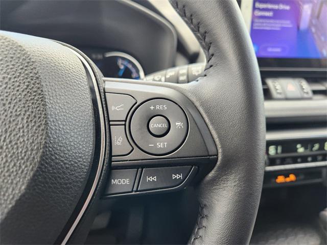 Photo of 2024 Wind Chill Prl Toyota RAV4 Hybrid