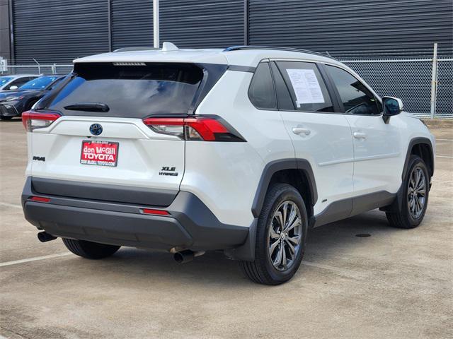 Photo of 2024 Wind Chill Prl Toyota RAV4 Hybrid