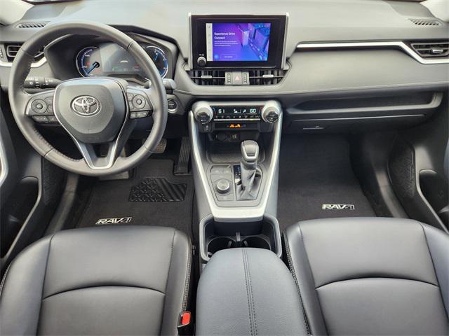 Photo of 2024 Wind Chill Prl Toyota RAV4 Hybrid