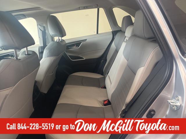 Photo of 2024 Silver Sky Metallic Toyota RAV4
