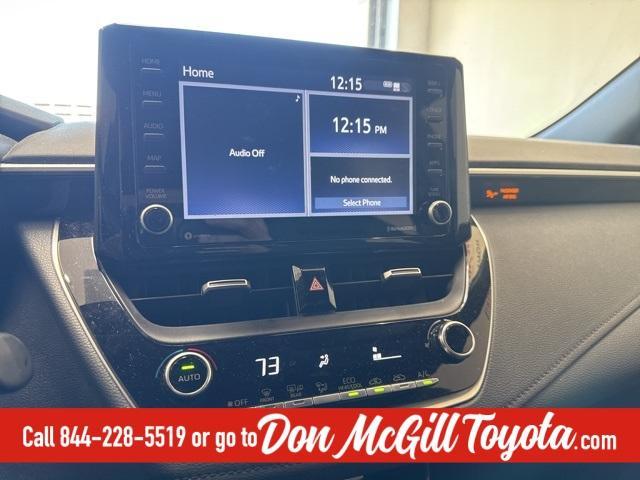 Photo of 2022 White Toyota Corolla