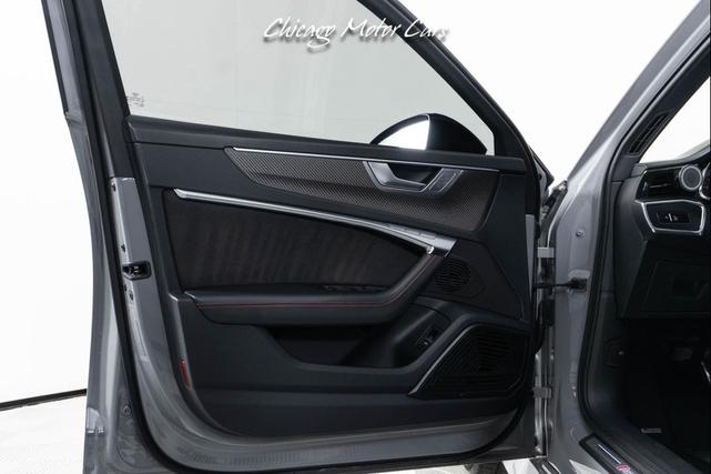 Photo of 2022 Nardo Gray Audi RS 6 Avant