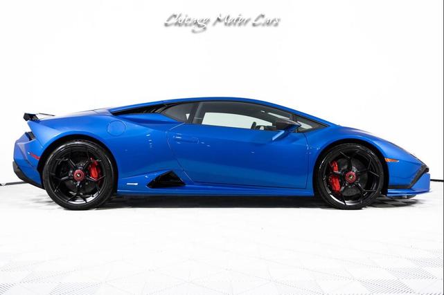 Photo of 2023 Blu Eleos Pearl Lamborghini Huracan Tecnica