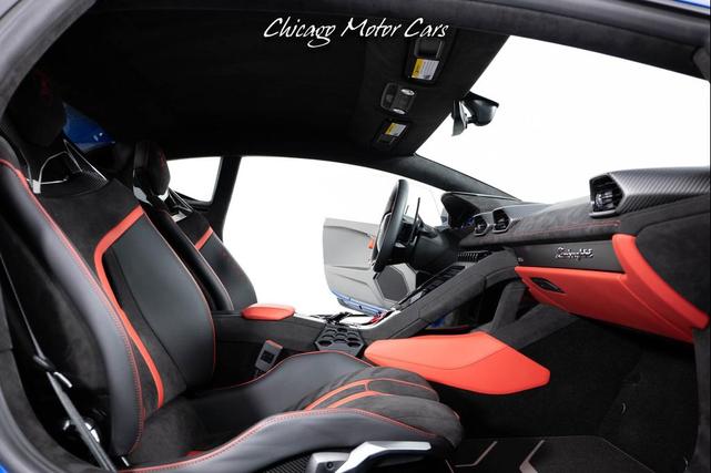 Photo of 2023 Blu Eleos Pearl Lamborghini Huracan Tecnica