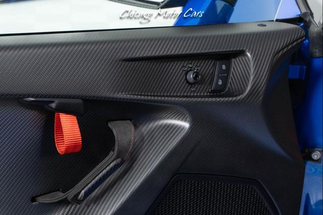 Photo of 2023 Blu Eleos Pearl Lamborghini Huracan Tecnica