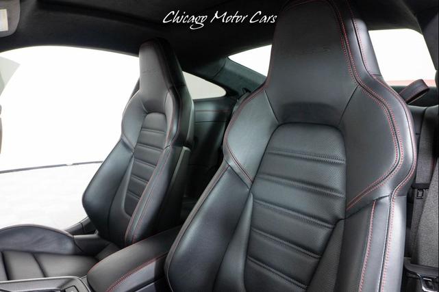 Photo of 2022 Guards Red Porsche 911