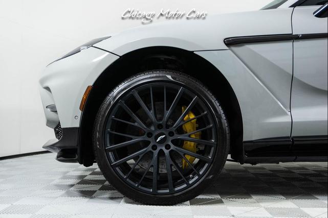 Photo of 2023 Grey Aston Martin DBX