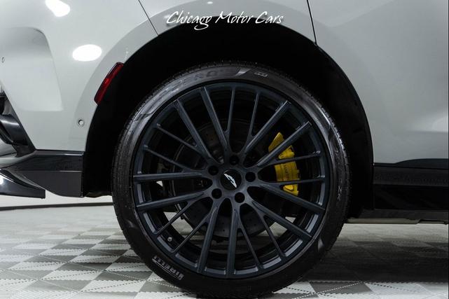 Photo of 2023 Grey Aston Martin DBX
