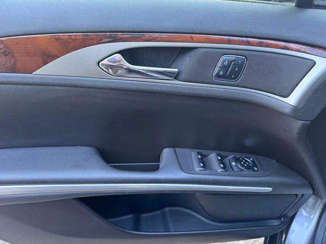 Photo of 2014 Gray Lincoln MKZ