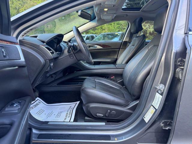 Photo of 2014 Gray Lincoln MKZ