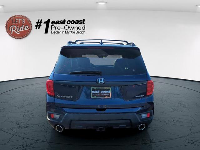 Photo of 2022 Blue Honda Passport