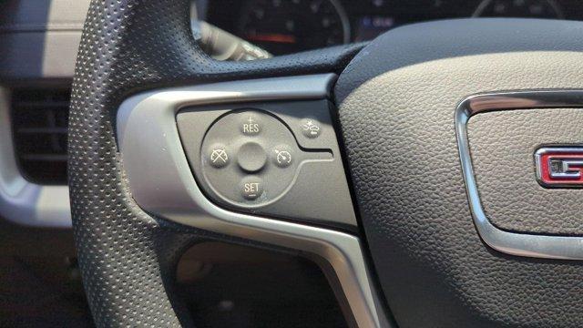 Photo of 2022 Summit White GMC Terrain