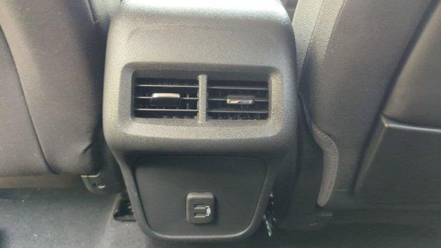 Photo of 2022 Summit White GMC Terrain