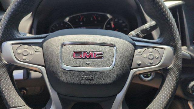 Photo of 2022 Summit White GMC Terrain