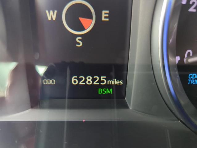 Photo of 2019 Celestial Silver Metallic Toyota Highlander