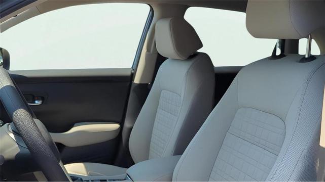 Photo of 2026 Pearl Honda HR-V