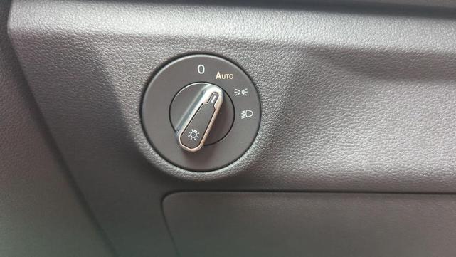 Photo of 2024 Pure White Volkswagen Jetta