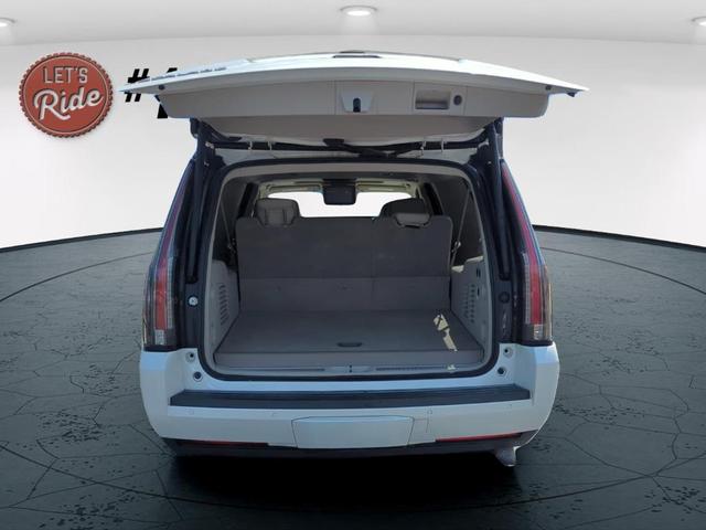 Photo of 2015 White Diamond Tri-Coat Cadillac Escalade ESV