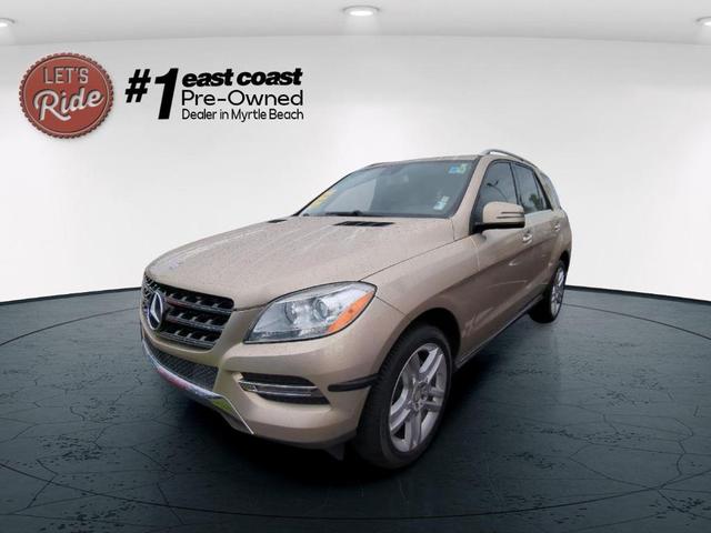 Photo of 2013 Beige Pearl Metallic Mercedes-Benz M-Class