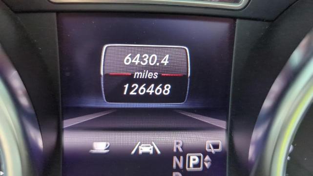 Photo of 2013 Beige Pearl Metallic Mercedes-Benz M-Class