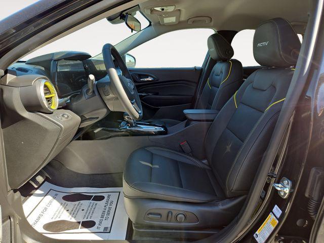 Photo of 2025 Mosaic Black Metallic Chevrolet Trax