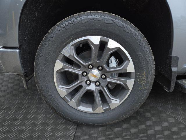 Photo of 2025 Sterling Gray Metallic Chevrolet Silverado 1500