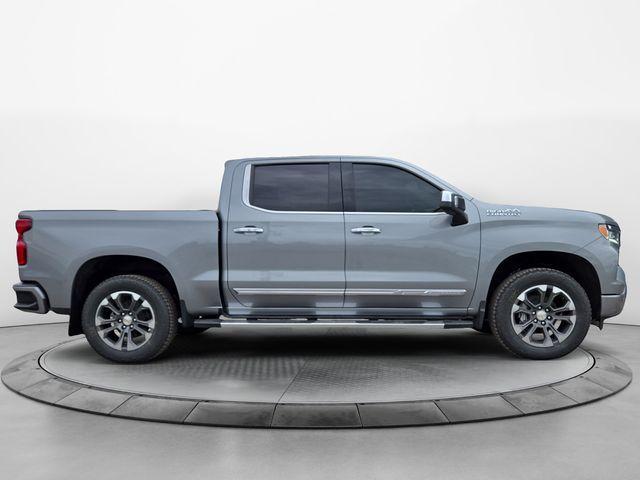 Photo of 2025 Sterling Gray Metallic Chevrolet Silverado 1500