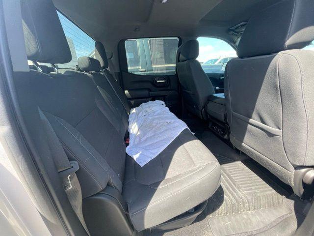 Photo of 2020 Silver Ice Metallic Chevrolet Silverado 1500
