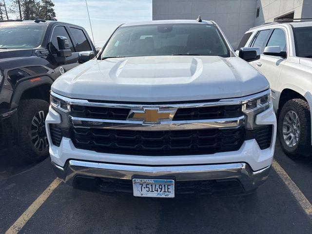 Photo of 2022 Summit White Chevrolet Silverado 1500