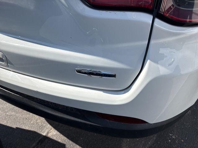 Photo of 2024 Bright White Clearcoat Jeep Compass