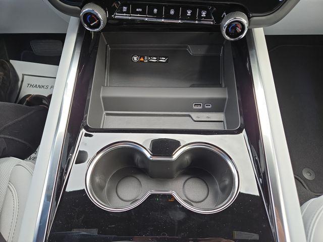 Photo of 2025 Lakeshore Blue Metallic Chevrolet Suburban