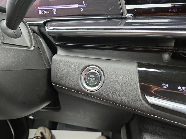 Photo of 2024 Silver Metallic Cadillac Escalade