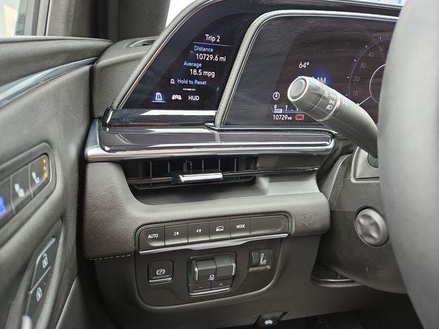 Photo of 2024 Silver Metallic Cadillac Escalade