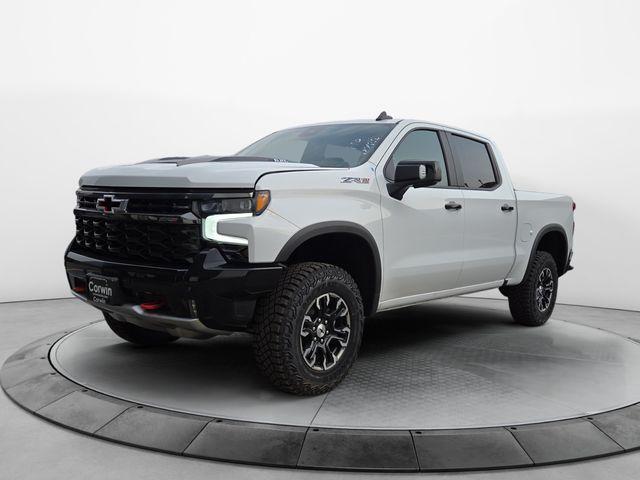 Photo of 2025 Summit White Chevrolet Silverado 1500