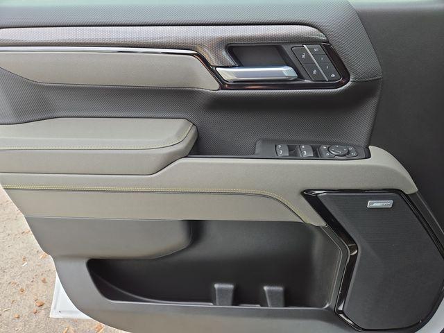 Photo of 2025 Summit White Chevrolet Silverado 1500