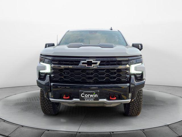 Photo of 2025 Summit White Chevrolet Silverado 1500