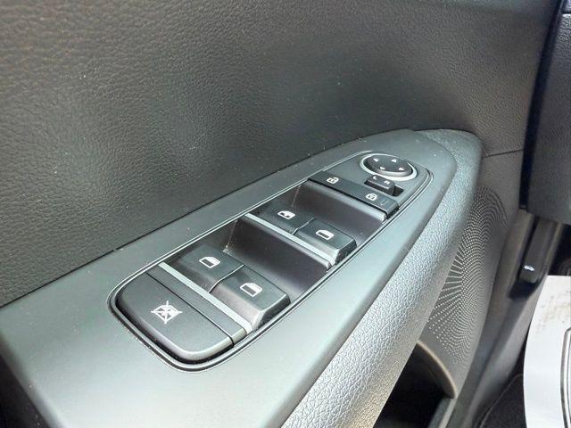 Photo of 2023 Gravity Gray Kia Forte