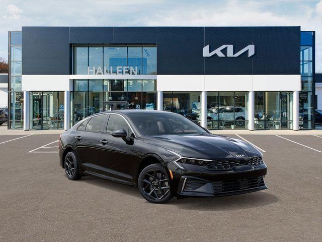 Photo of 2025 Aurora Black Pearl Kia K5