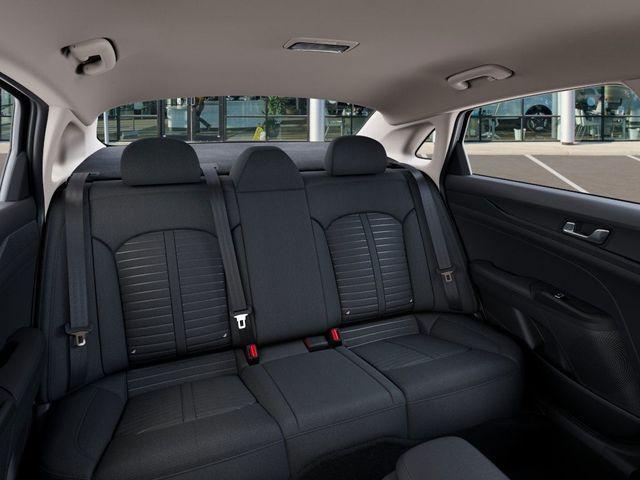 Photo of 2025 Aurora Black Pearl Kia K5