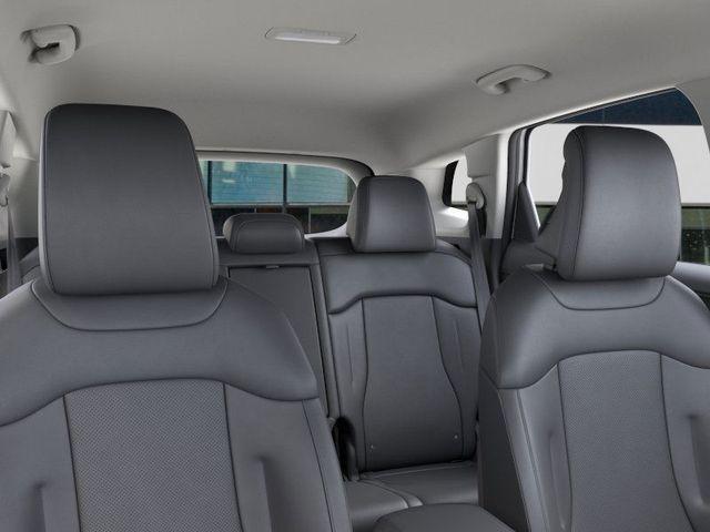 Photo of 2025 Snow White Pearl Kia Sportage Hybrid
