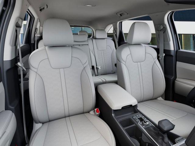 Photo of 2025 Metal Kia Sorento