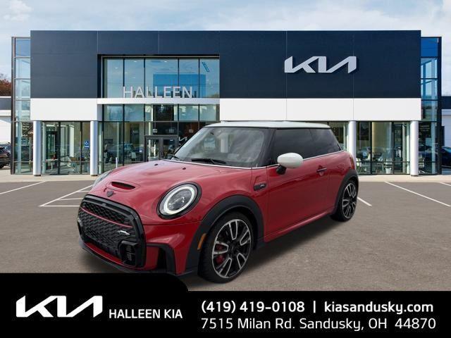 2023 MINI Hardtop