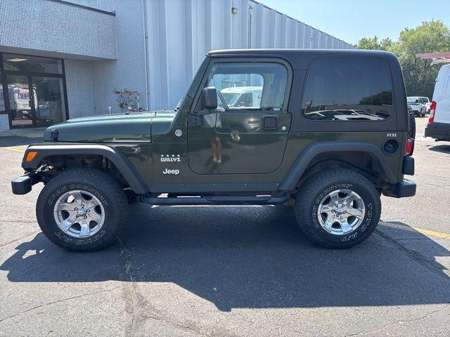 Photo of 2005 Moss Green Pearlcoat/Dark Green Hard Top Jeep Wrangler