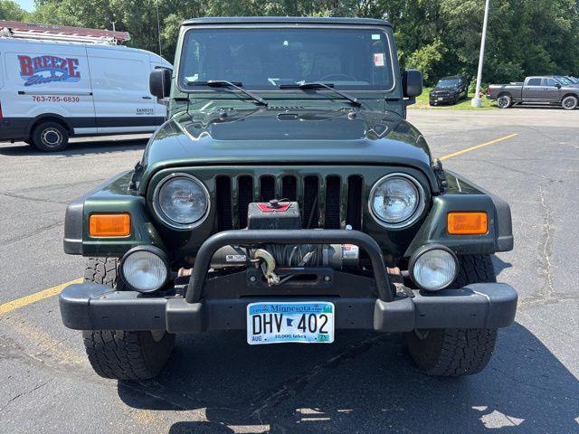 Photo of 2005 Moss Green Pearlcoat/Dark Green Hard Top Jeep Wrangler