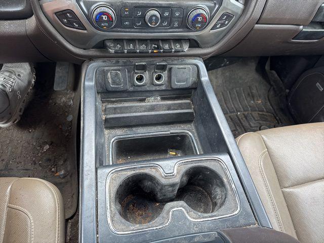Photo of 2016 Summit White Chevrolet Silverado 2500