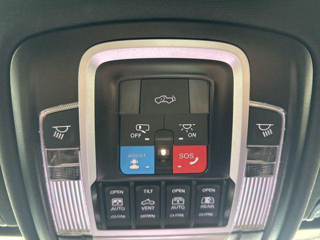 Photo of 2025 Mojave Sand Clearcoat RAM 1500
