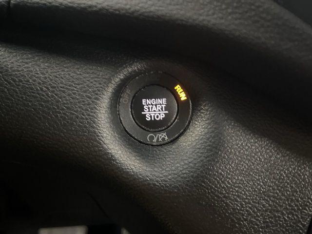 Photo of 2021 Velvet Red Pearlcoat Jeep Cherokee
