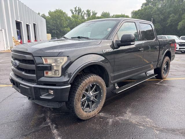 Photo of 2015 Tuxedo Black Metallic Ford F-150