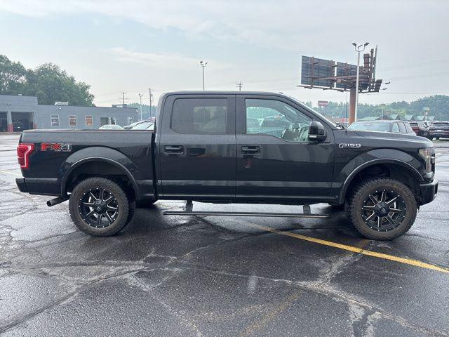 Photo of 2015 Tuxedo Black Metallic Ford F-150