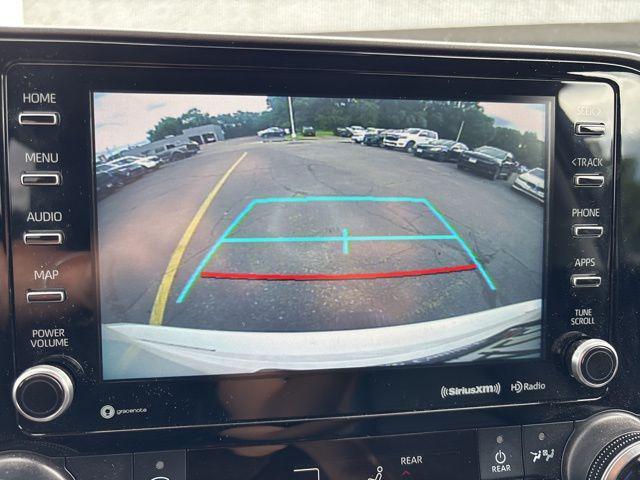 Photo of 2021 Blizzard Pearl Toyota Highlander
